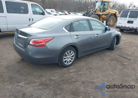 2015 Nissan Altima 2.5 S from USA, damaged, VIN 1N4AL3AP4FC262349